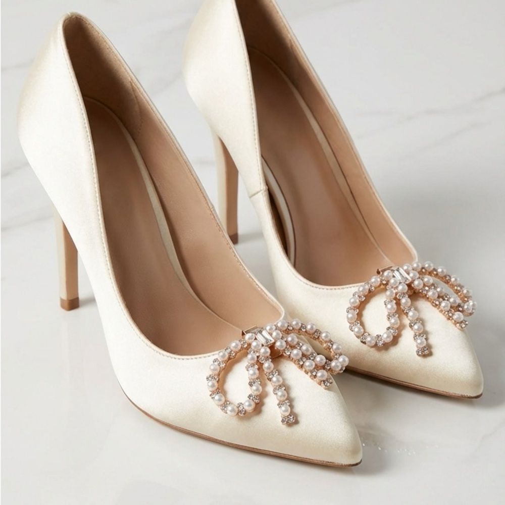 Pearl Rhinestone Bow Shoe Clips Pair | Bridal Wedding Shoe Accessories